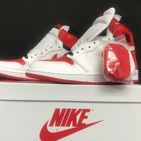 New Air Jordan 1 Retro High OG 555088 161 Size 6.5